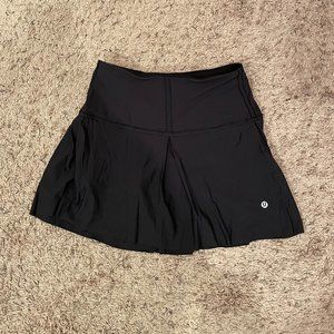 Lululemon Pace Rival Skirt - Size 4 Black